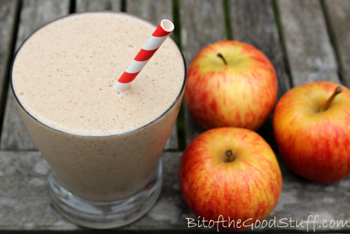 Apple and Almond Smoothie (Vegan / Dairy-Free)