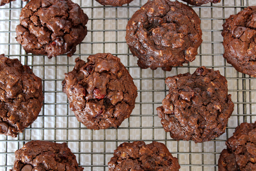 Vegan Chocolate Cranberry Oatmeal Cookies