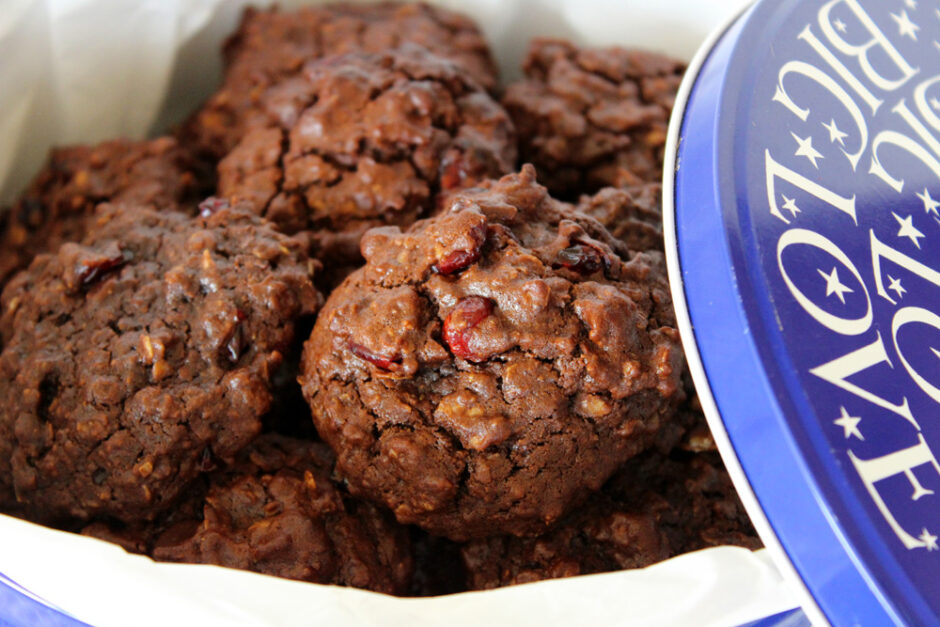 Vegan Chocolate Cranberry Oatmeal Cookies