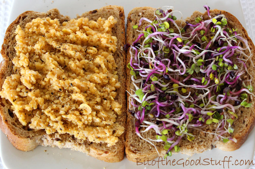 Chilli Chickpea Smash Sandwich