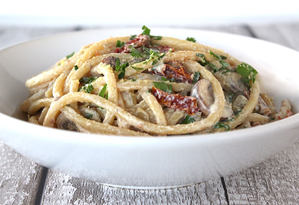 Creamy Vegan Mushroom Carbonara – Bit of the Good Stuff