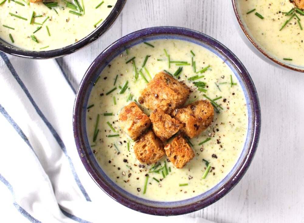 Creamy Vegan Broccoli Soup