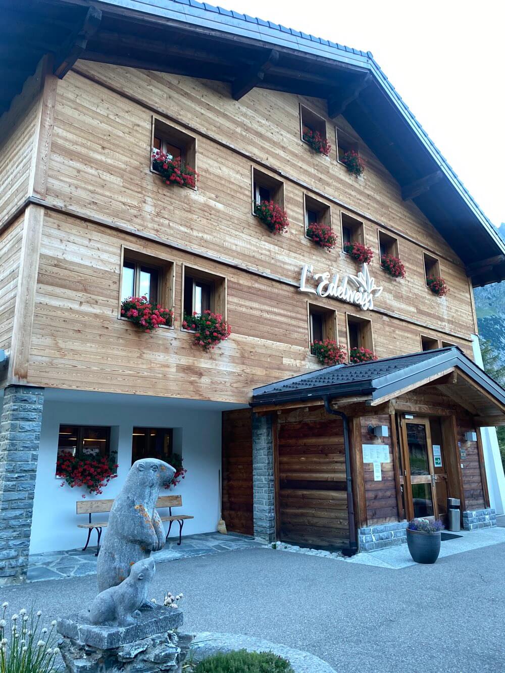 Hotel L’Edelweiss, La Fouly, Switzerland 